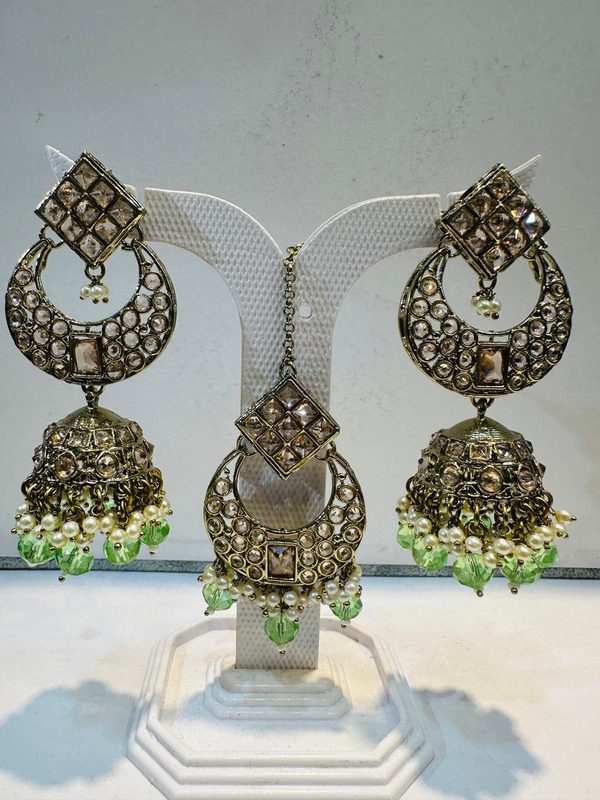 Lime Green Antique Gold Chandbali Earring & Maang Tikka Set