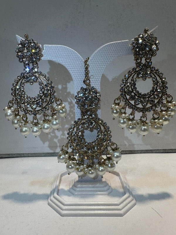 Pearl Antique Gold Chandbali Earring & Maang Tikka Set