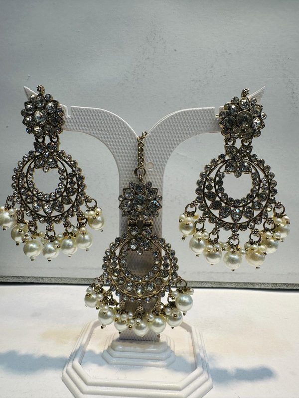 Pearl Antique Gold Chandbali Earring & Maang Tikka Set