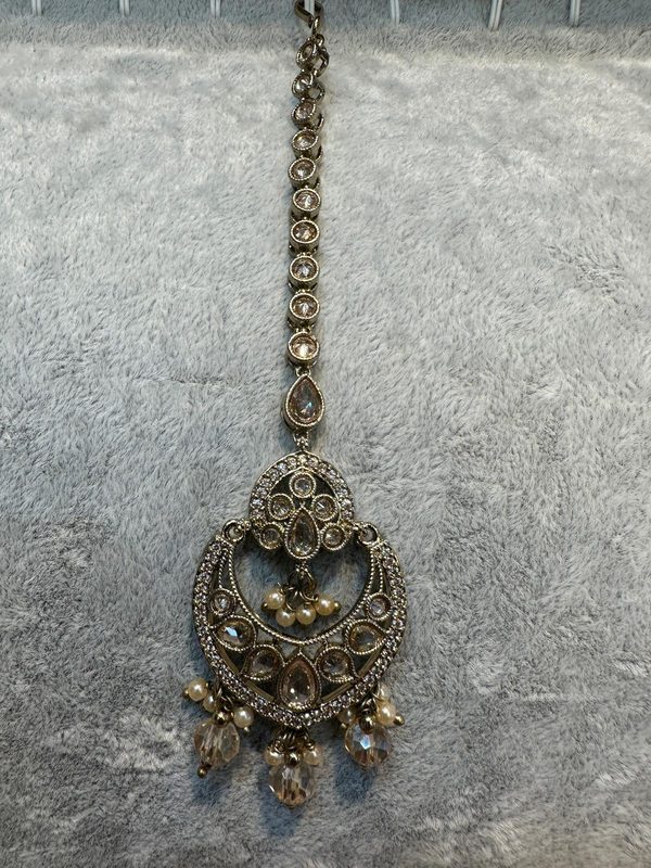 Champagne Antique Gold Maang Tikka