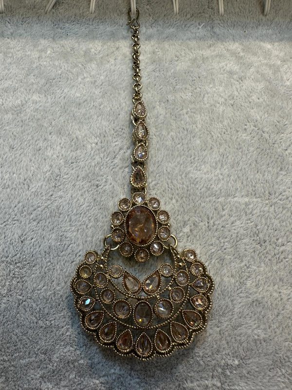 Topaz Antique Gold Maang Tikka