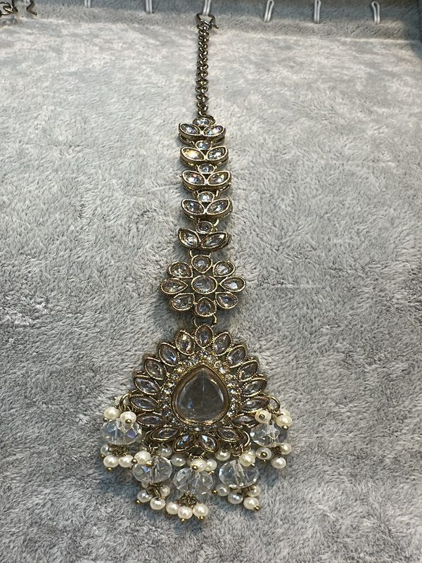 Pearl Antique Gold Maang Tikka