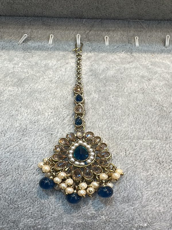 Navy Antique Gold Maang Tikka
