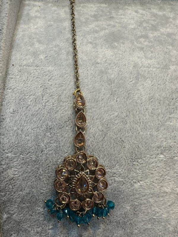 Teal Antique Gold Maang Tikka