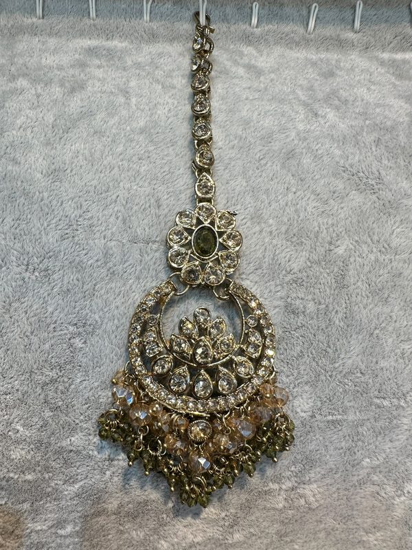 Champagne Antique Gold Maang Tikka