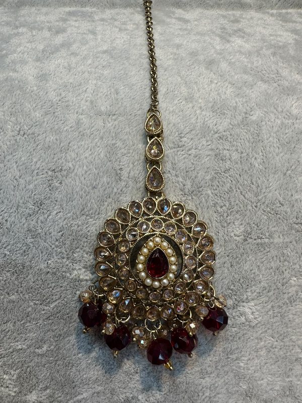 Maroon Antique Gold Maang Tikka