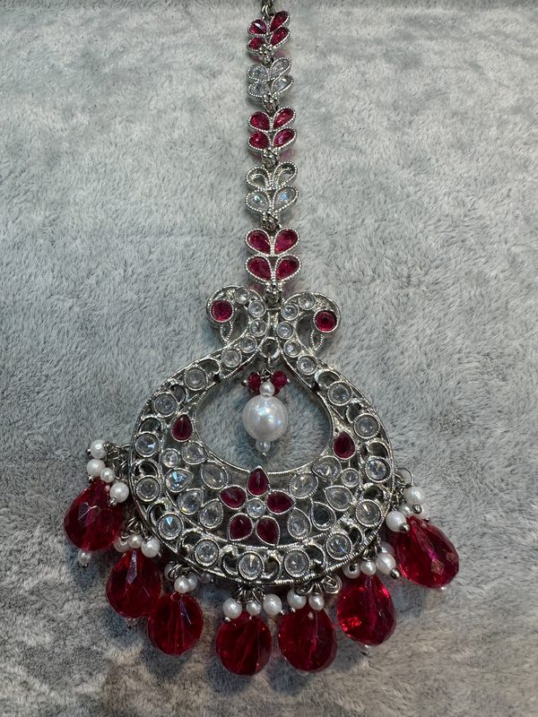 Red Silver Maang Tikka