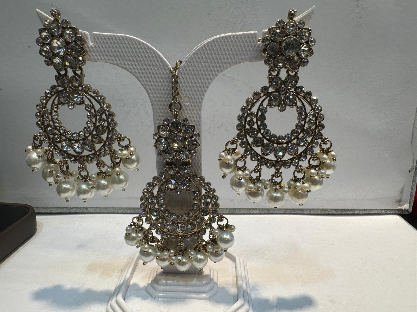 Pearl Antique Gold Chandbali Earring & Maang Tikka Set
