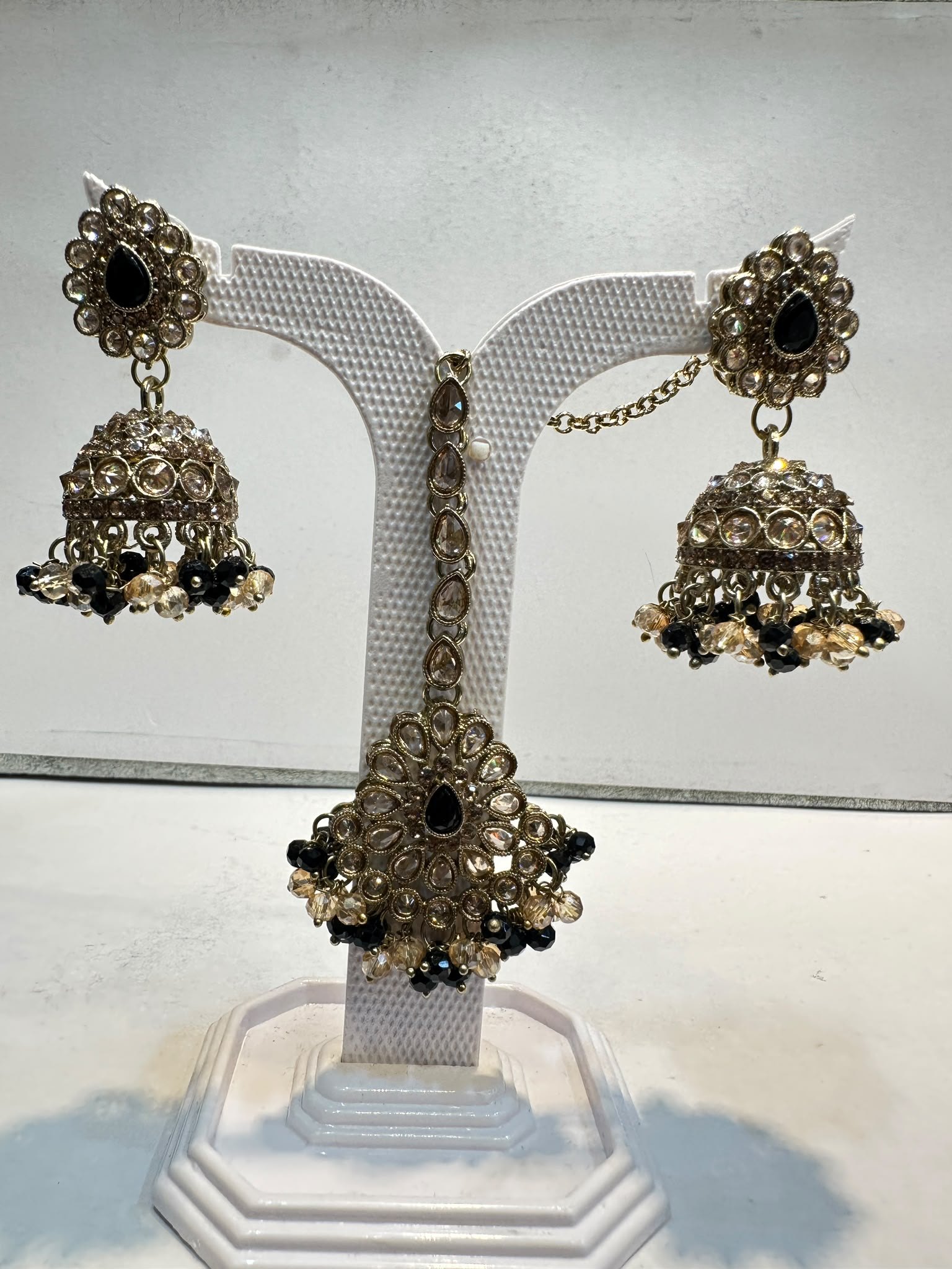Black Antique Gold Jhumka Earring & Maang Tikka Set