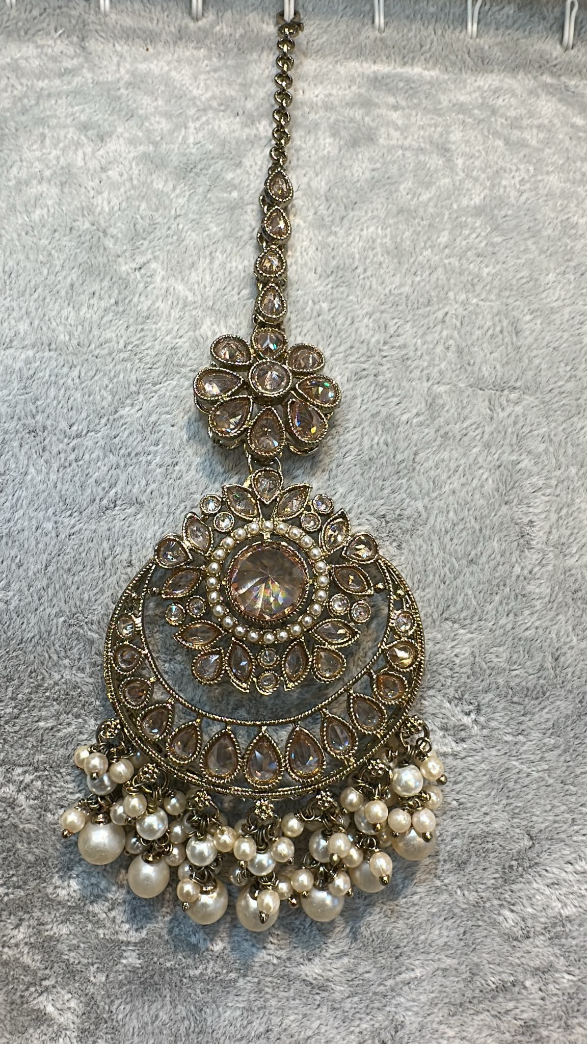 Pearl Antique Gold Maang Tikka