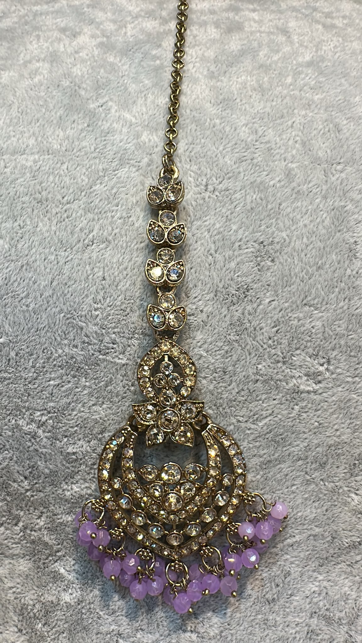 Lilac Antique Gold Maang Tikka