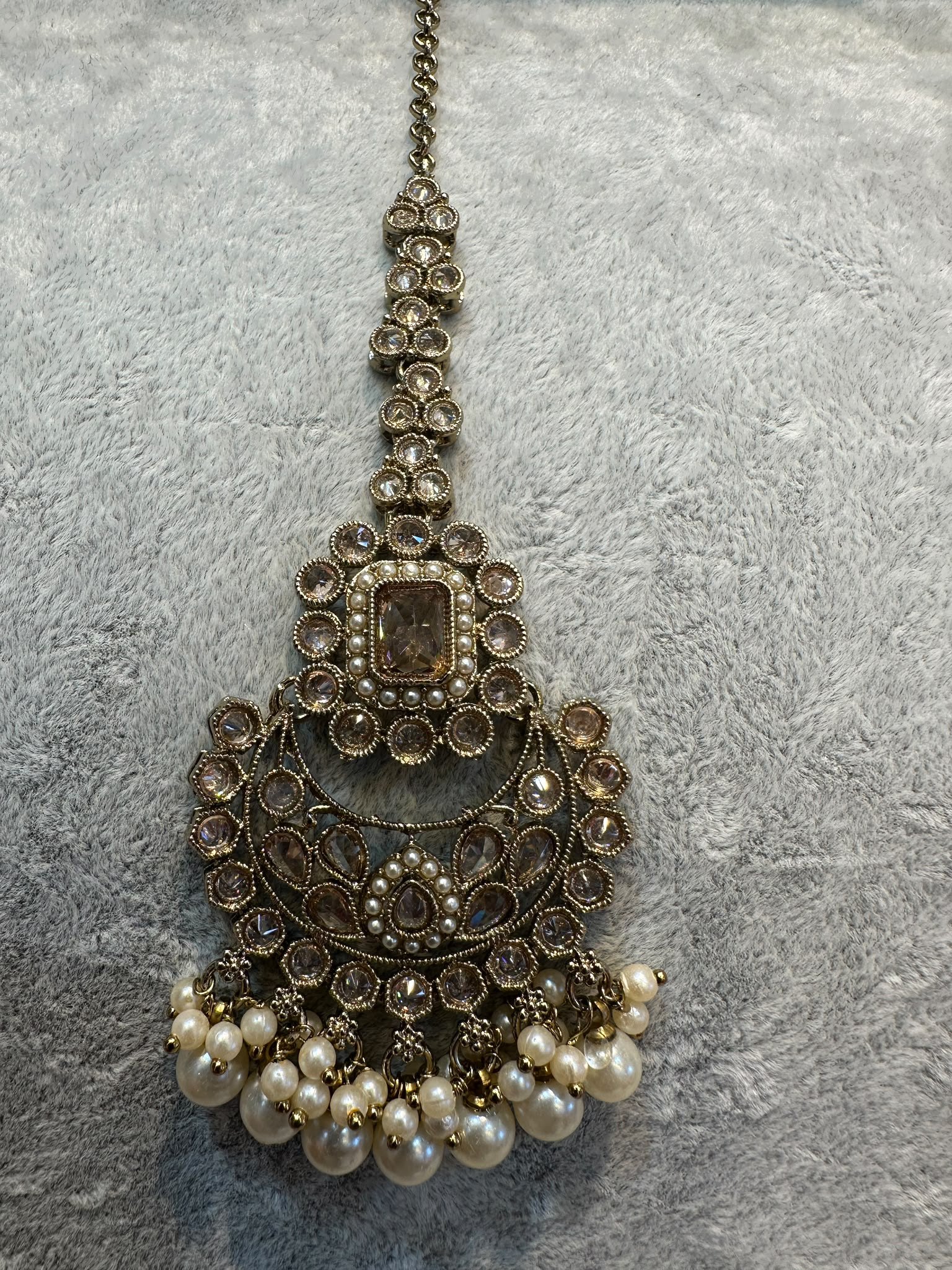 Pearl Antique Gold Maang Tikka