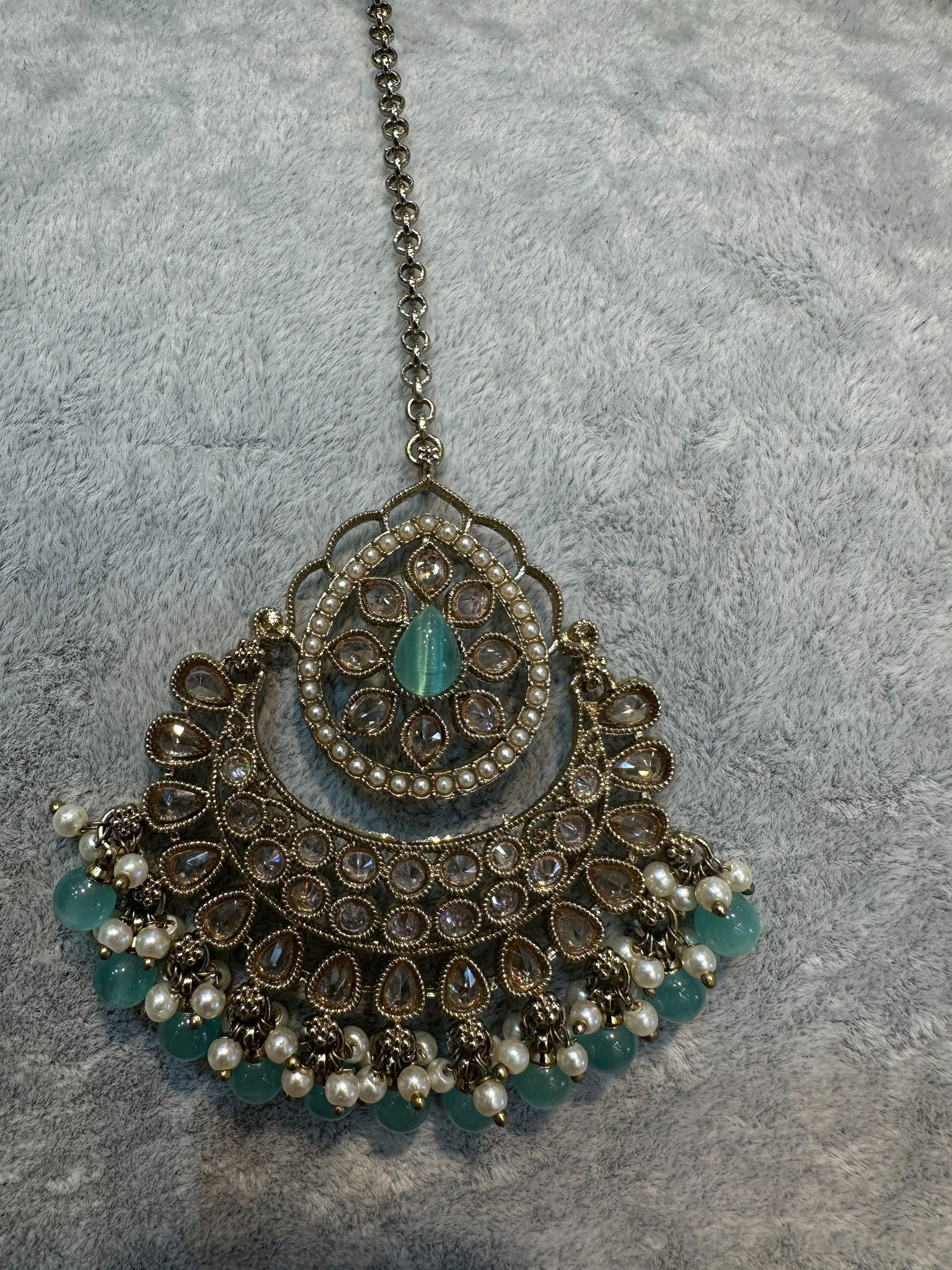 Mint Antique Gold Maang Tikka
