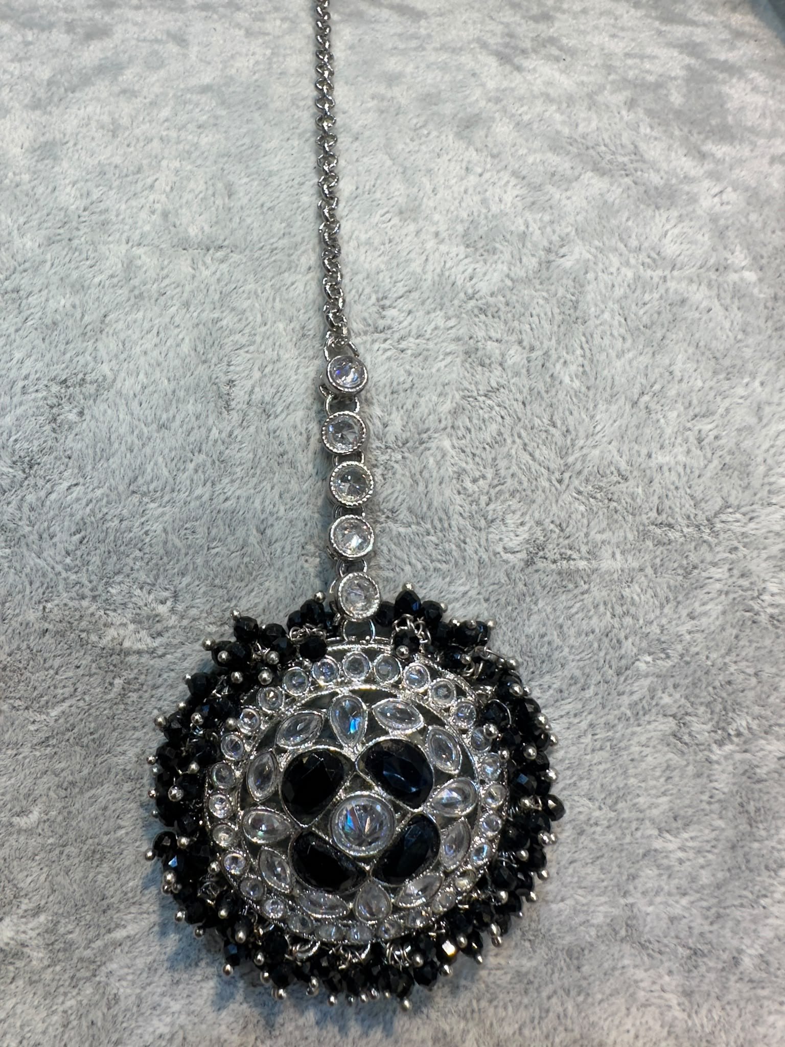 Black Silver Maang Tikka